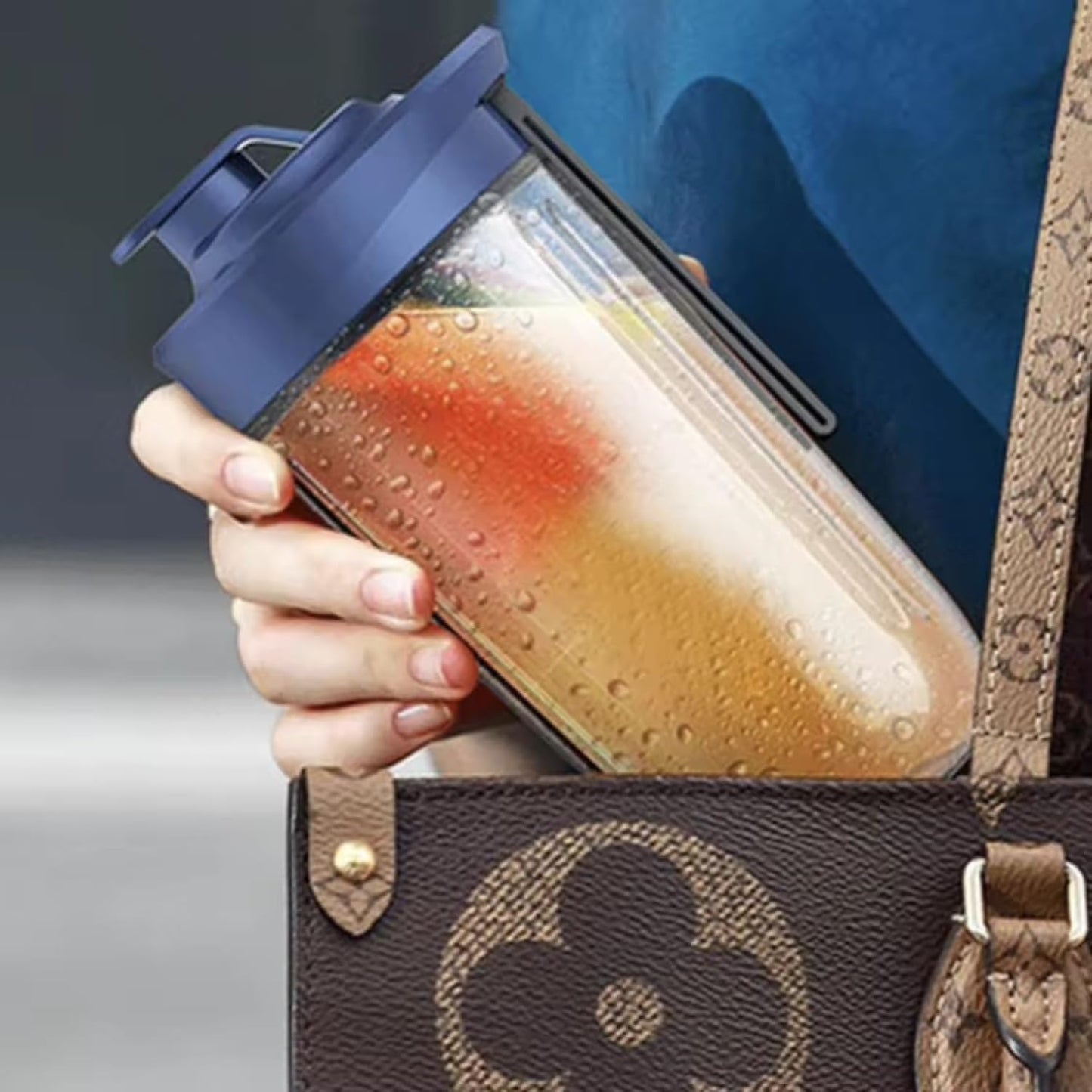 BlendGo™ Pro Portable Blender Bottle – Fresh Juice Anytime, Anywhere